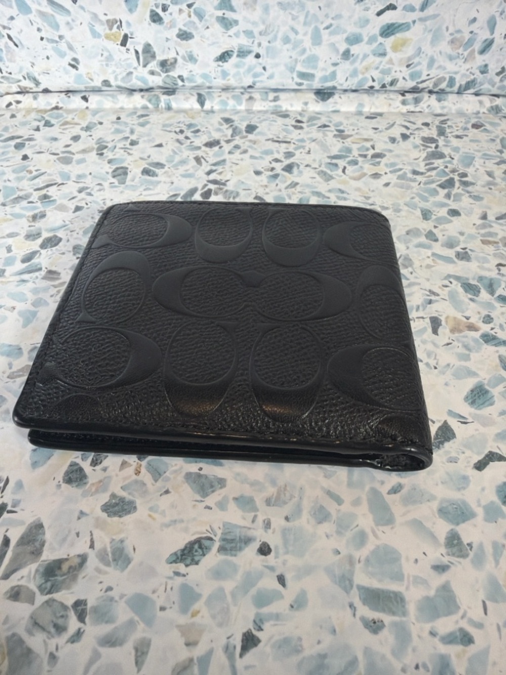 Coach Men's Black Signature Embossed Leather Wallet - Picture 2 of 3